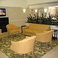 La Quinta Inn & Suites By Wyndham Norfolk