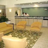 La Quinta Inn & Suites By Wyndham Norfolk